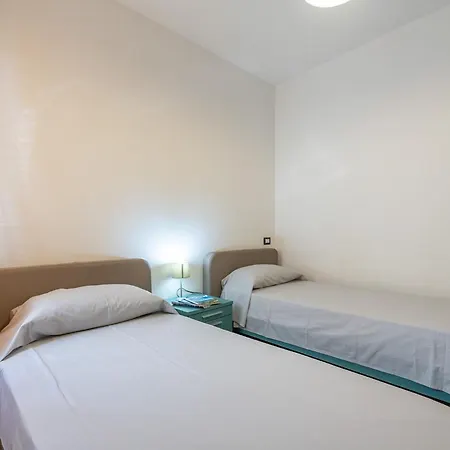 - Insel Sardinien 23208 Daire